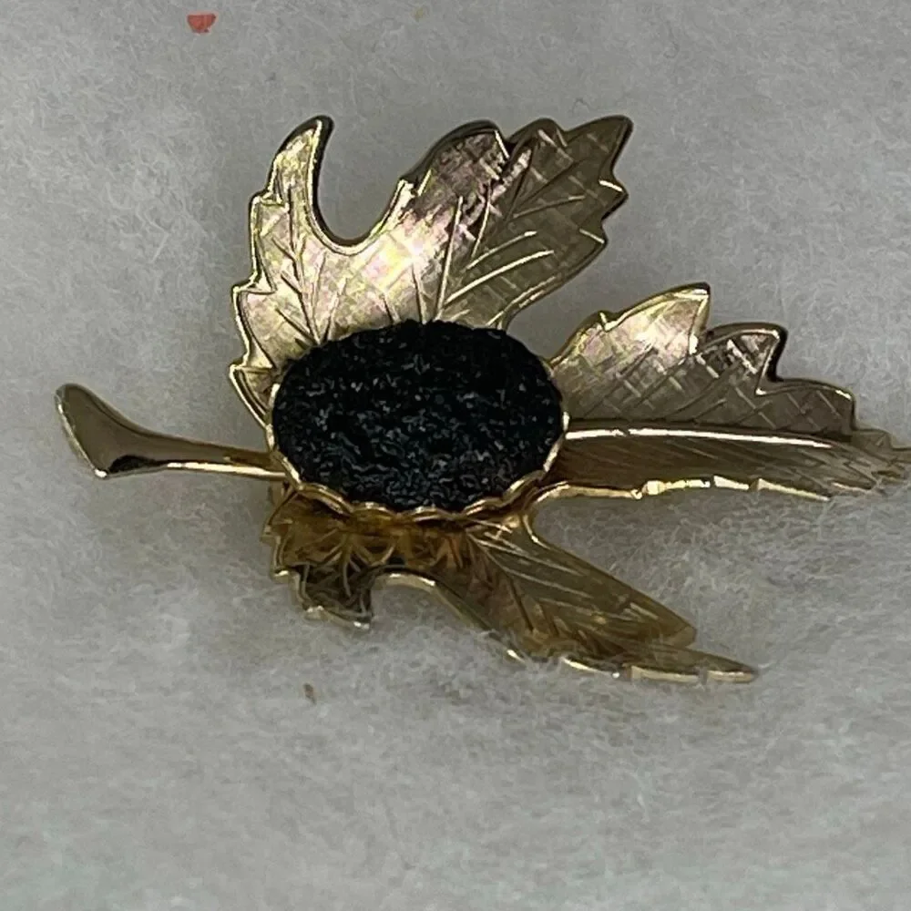 Vintage Maple leaf faux druzy brooch.